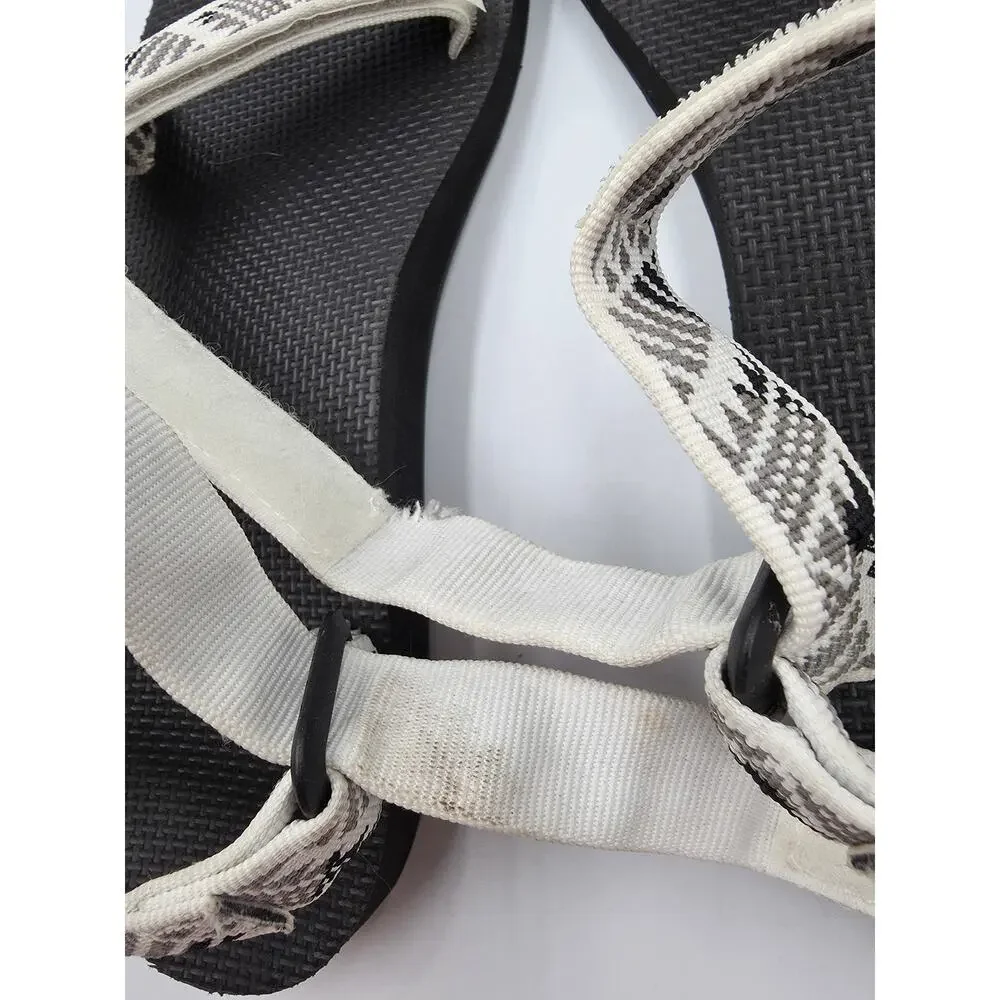 Tevas Womens Original Size 10 Sandals Boomerang Tribal Float Lightweight Hiking